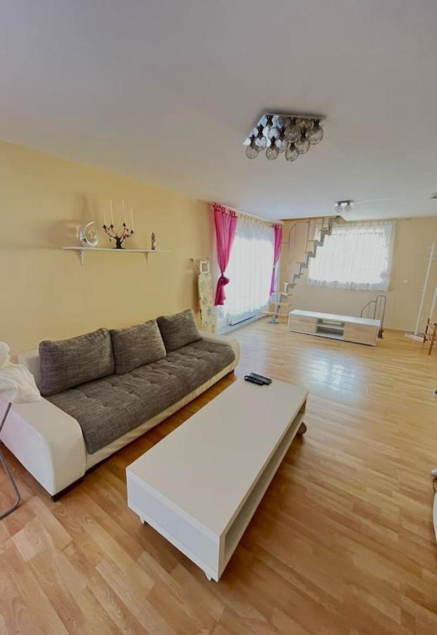 Maisonnetten Wohnung Drei Stock บราวน์ชไวก์ ภายนอก รูปภาพ